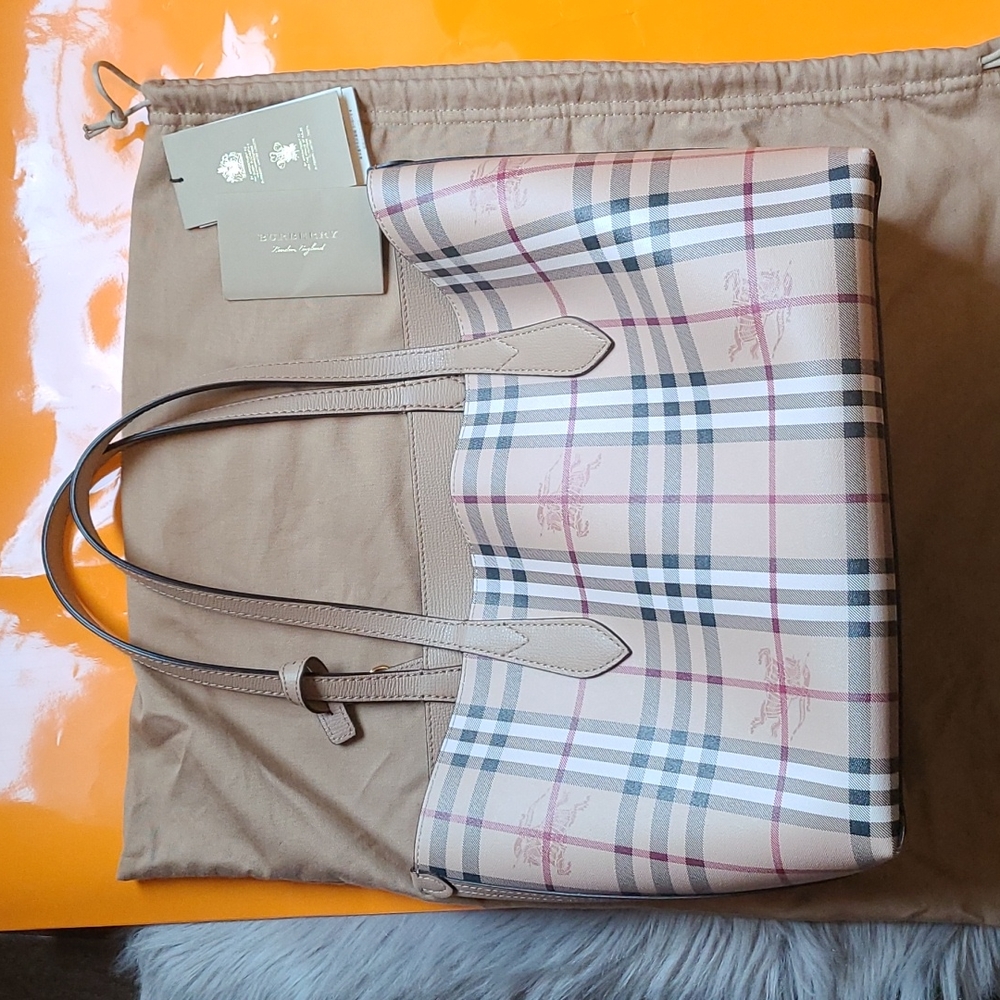 Burberry Haymarket colors check leather Mid camel reverse tote - Picture 3 of 16